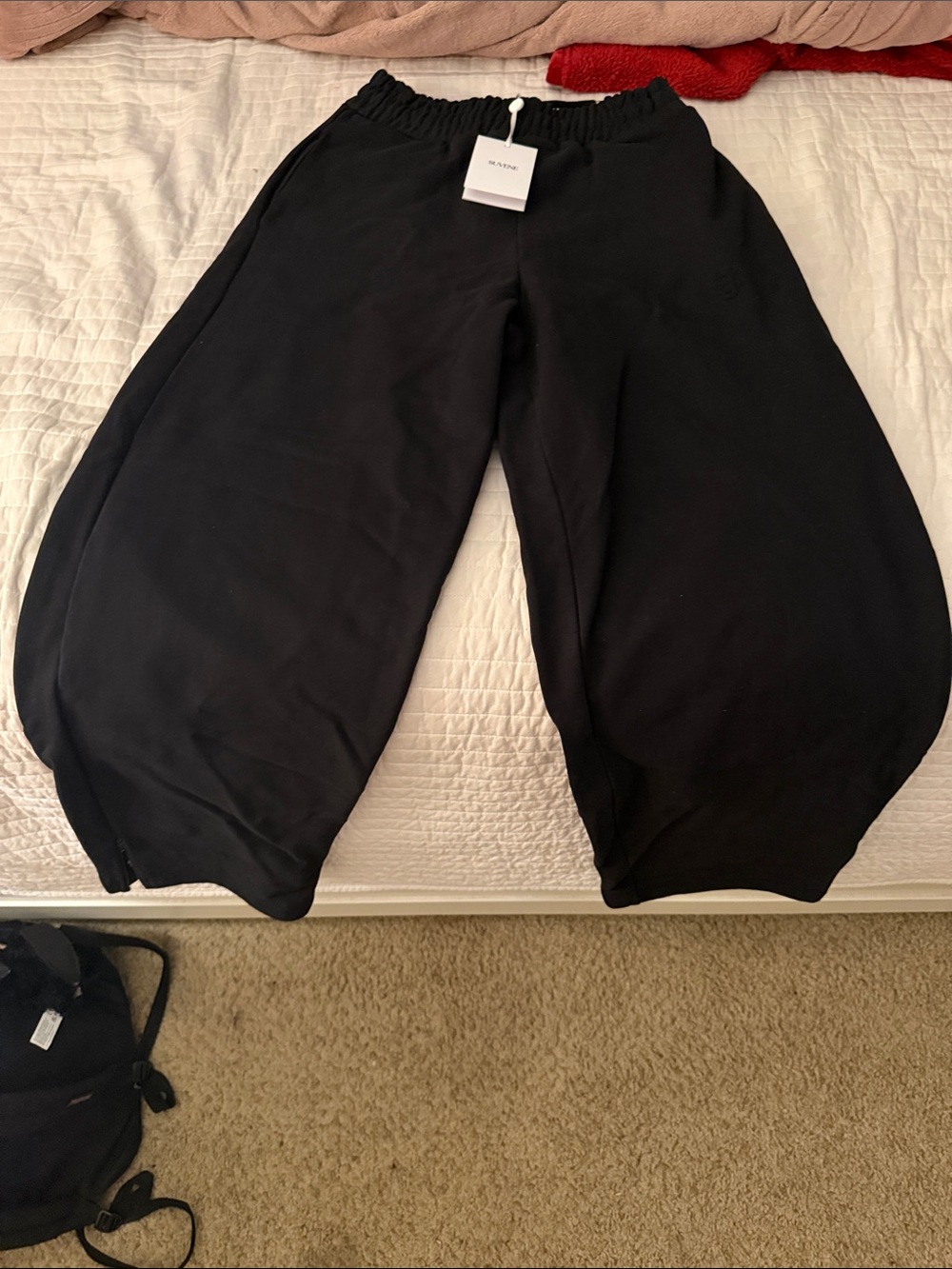 Suvene Black Sweatpants